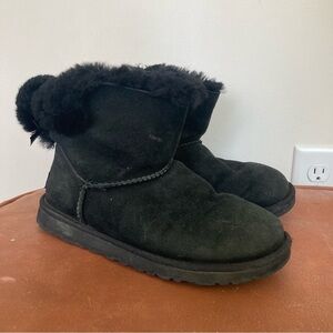 UGG | Bailey Mini Low Top Short Sheepskin Shearling Wool Bow Ankle Boot
